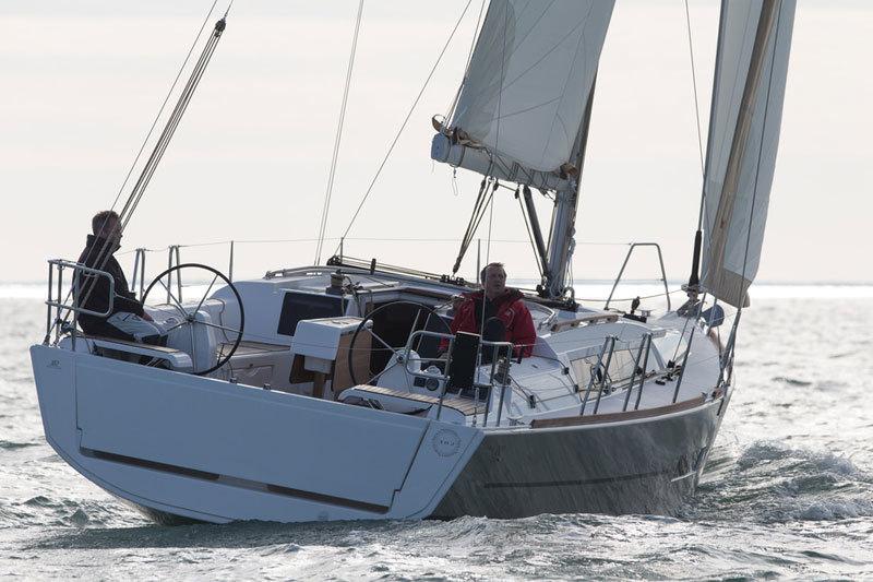 Book Dufour 382 GL - 3 cab. Sailing yacht for bareboat charter in Cote D'Azur, Port Pin Rolland, Provence-Alpes-Côte d'Azur, France with TripYacht!, picture 3