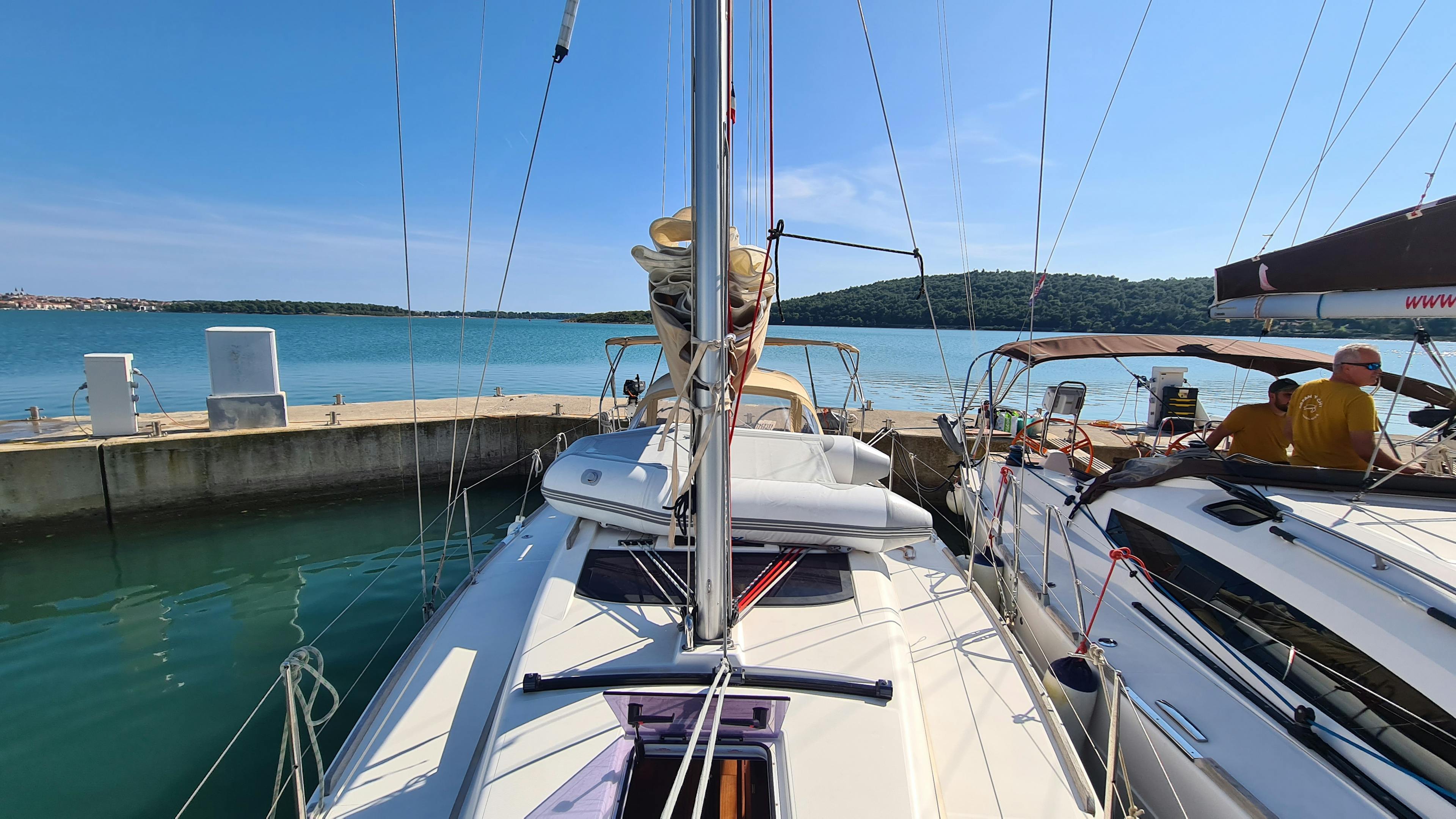 Book Dufour 350 GL Sailing yacht for bareboat charter in Pula, ACI Marina Pomer, Istra, Croatia with TripYacht!, picture 6