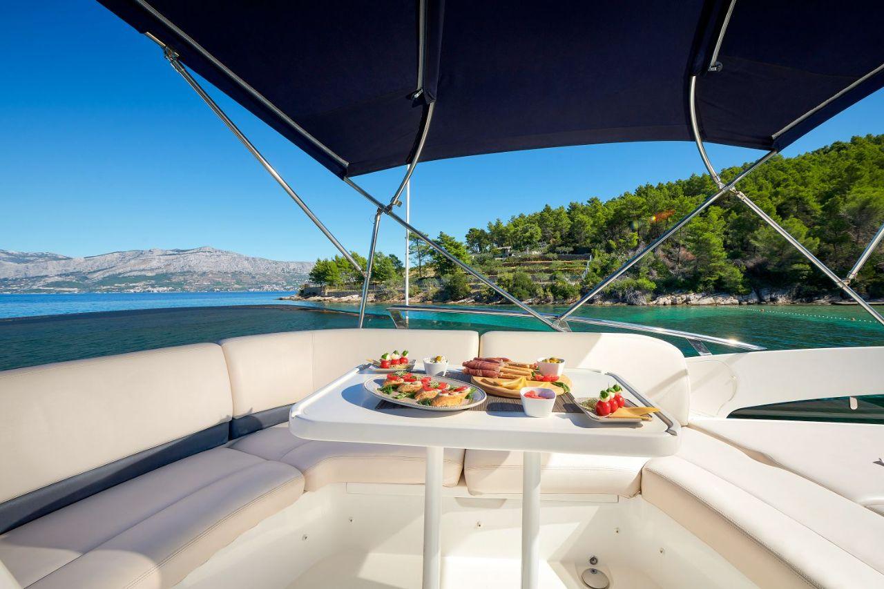 Book Princess 42 Fly Motor yacht for bareboat charter in Marina Lav - Podstrana, Split region, Croatia with TripYacht!, picture 14