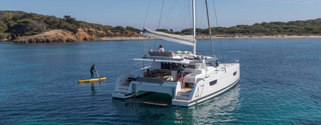 Fountaine Pajot Saona 47 Quintet - 5 + 1 cab., picture 1