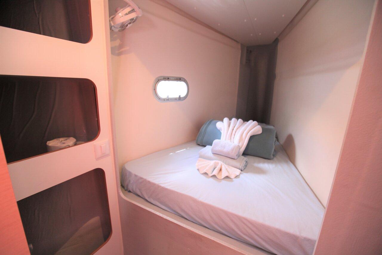 Fountaine Pajot Saona 47 Quintet - 5 + 1 cab., picture 17