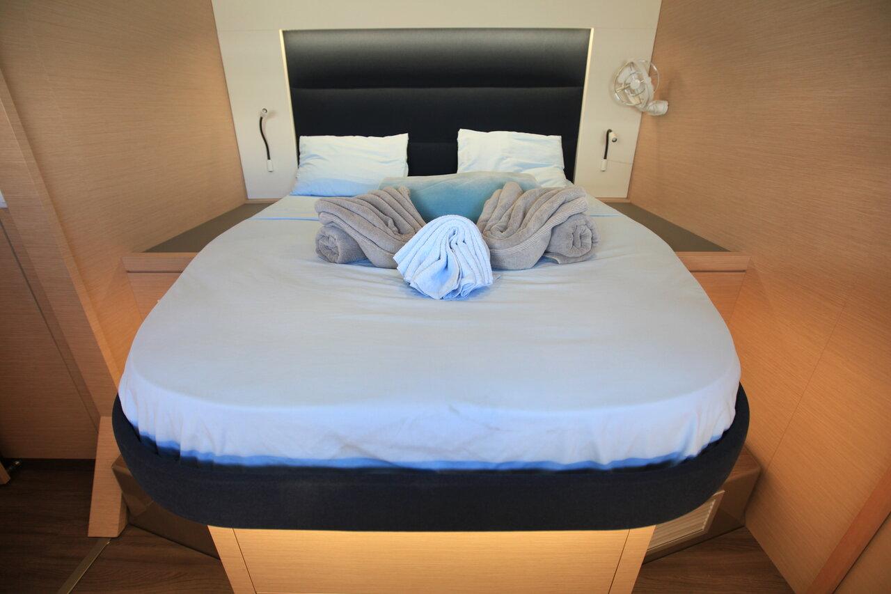 Fountaine Pajot Saona 47 Quintet - 5 + 1 cab., picture 14