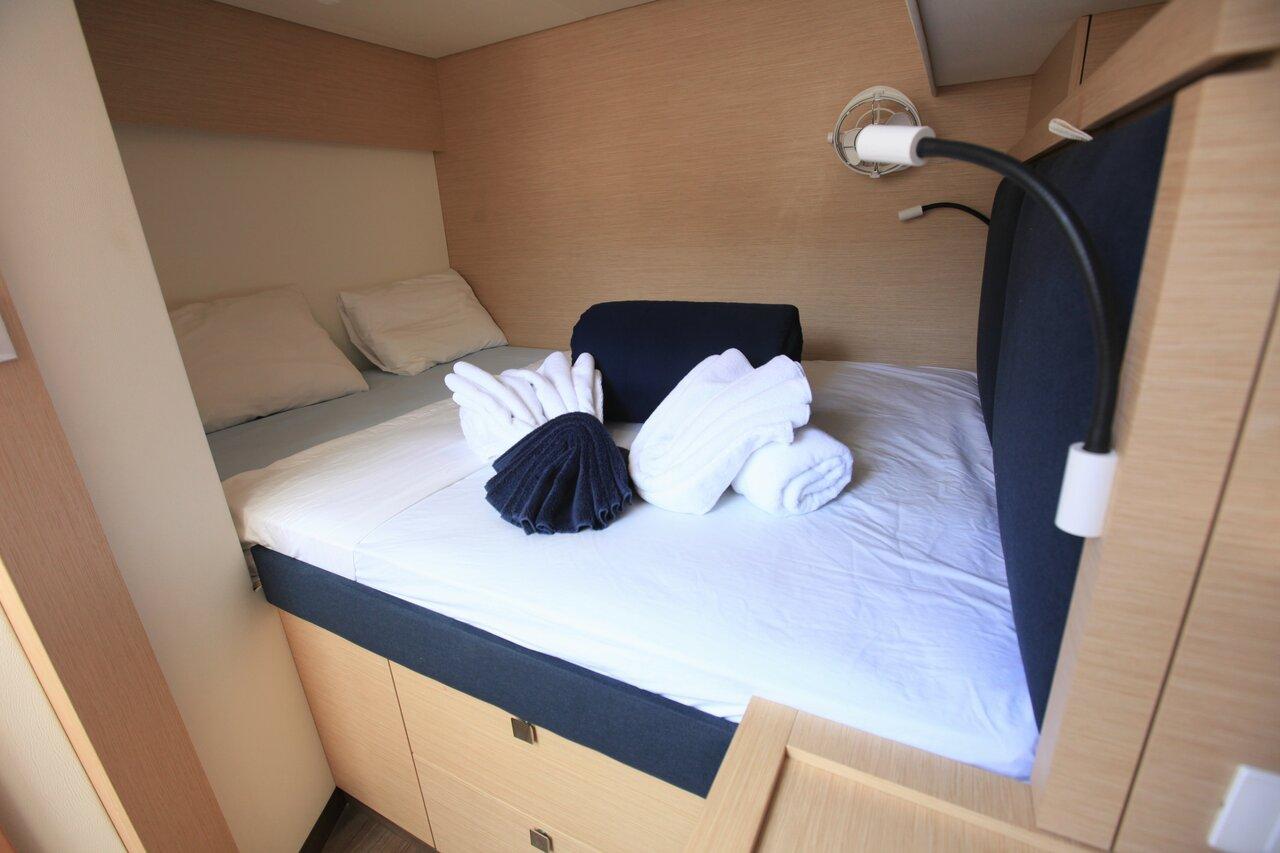 Fountaine Pajot Saona 47 Quintet - 5 + 1 cab., picture 15