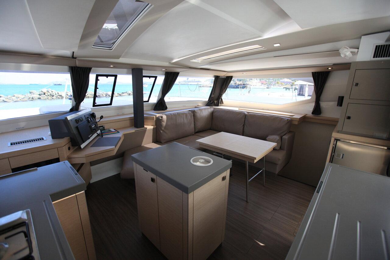 Fountaine Pajot Saona 47 Quintet - 5 + 1 cab., picture 16