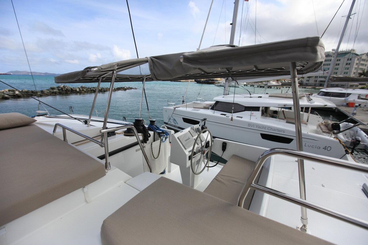 Fountaine Pajot Saona 47 - 5 cab., picture 8