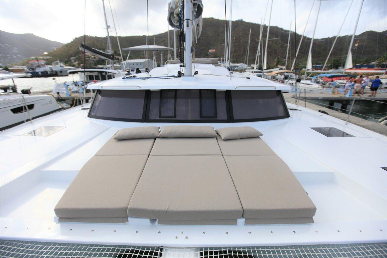 Fountaine Pajot Saona 47 - 5 cab., picture 4