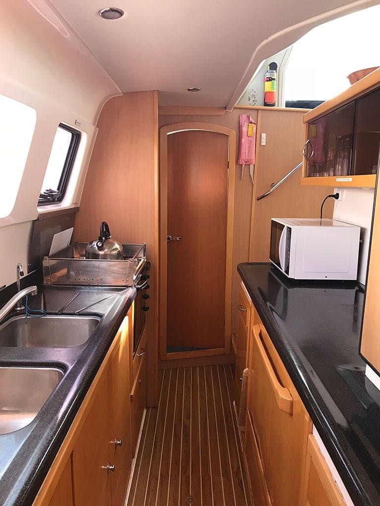 Book Seawind 1250 Catamaran for bareboat charter in Whitsundays, Airlie Beach, Coral Sea Marina, Whitsunday Region of Queensland, Australia and Oceania with TripYacht!, picture 12