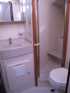 Catalina 350, picture 4