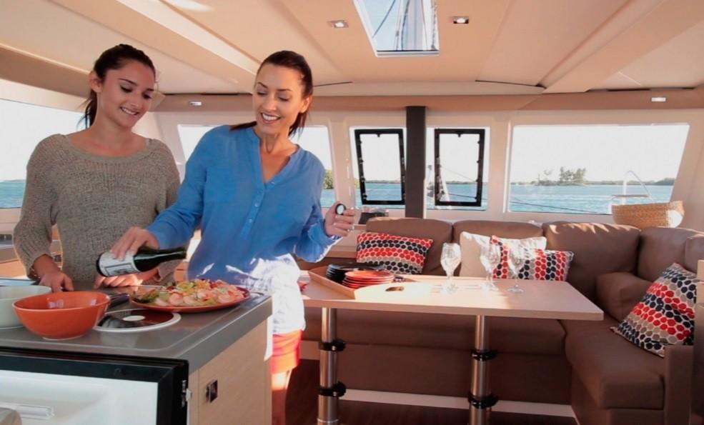Fountaine Pajot Lucia 40 - 3 cab., picture 6