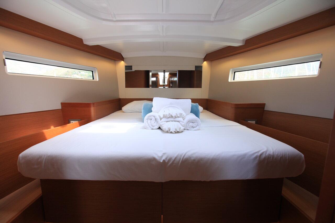 Sun Odyssey 440 - 3 cab., picture 21