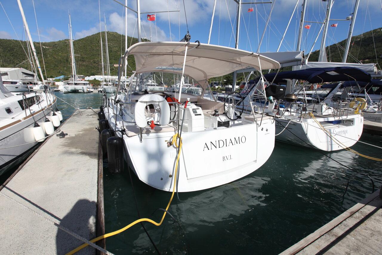 Sun Odyssey 440 - 2 cab., picture 3