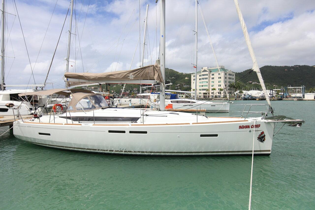 Sun Odyssey 419, picture 1