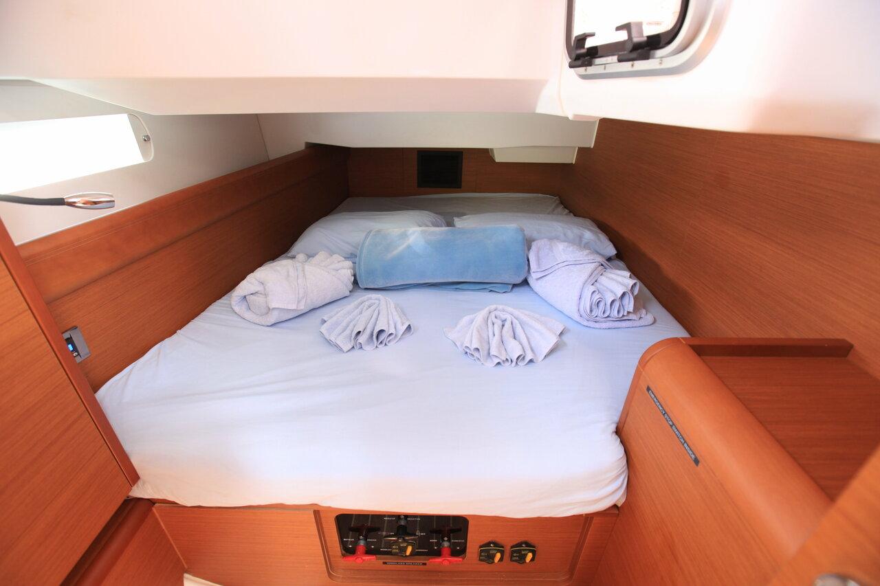 Sun Odyssey 419, picture 14