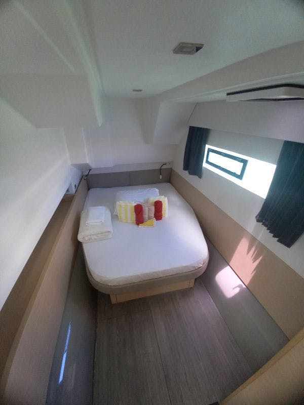 Fountaine Pajot MY 37 - 3 cab., picture 10