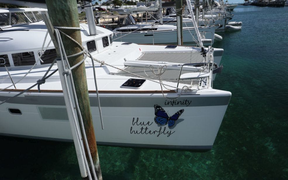 Book Lagoon 380 - 3 cab. Catamaran for bareboat charter in Nassau, Palm Cay Marina, New Providence, Bahamas with TripYacht!, picture 10