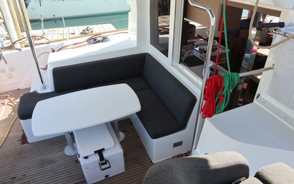 Lagoon 40 - 3 cab, picture 6