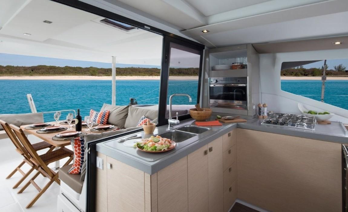 Fountaine Pajot Lucia 40, picture 6