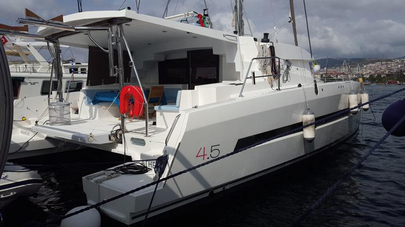 Book Bali 4.5 - 4 + 2 cab. Catamaran for bareboat charter in Phuket, Yacht Haven Marina, Phuket, Thailand  with TripYacht!, picture 4