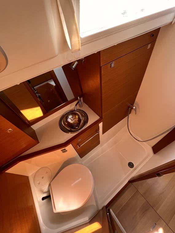 Sun Odyssey 389, picture 14