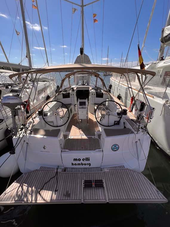 Sun Odyssey 389, picture 1