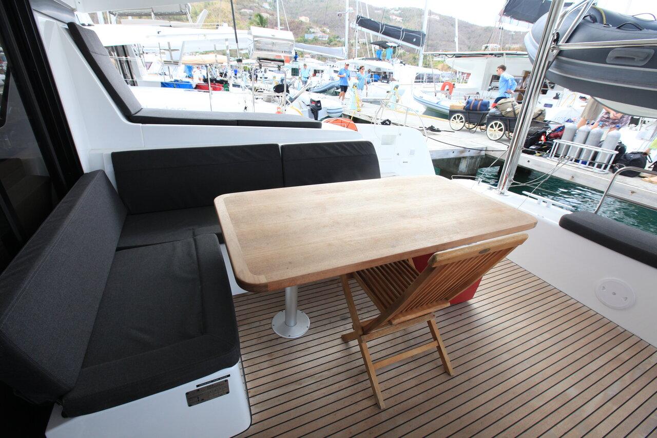 Lagoon 420 - 4 + 1 cab., picture 6