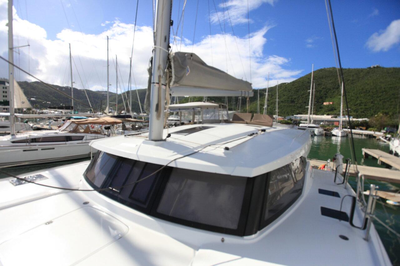 Fountaine Pajot Lucia 40 - 3 cab., picture 3