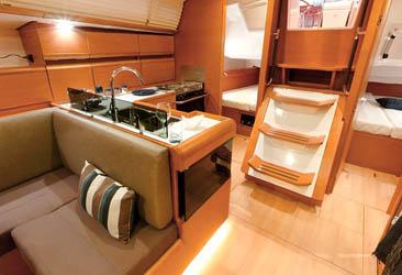 Sun Odyssey 439, picture 4