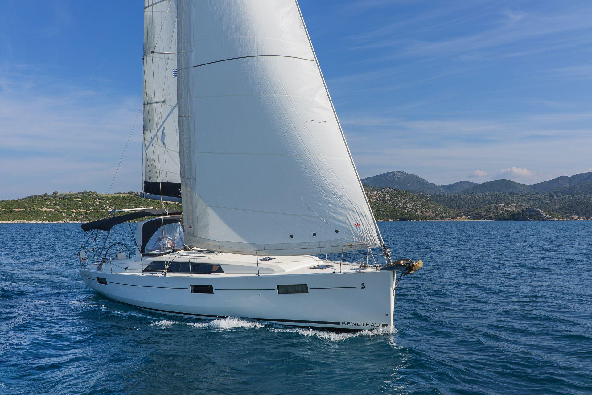 Oceanis 41.1, picture 13