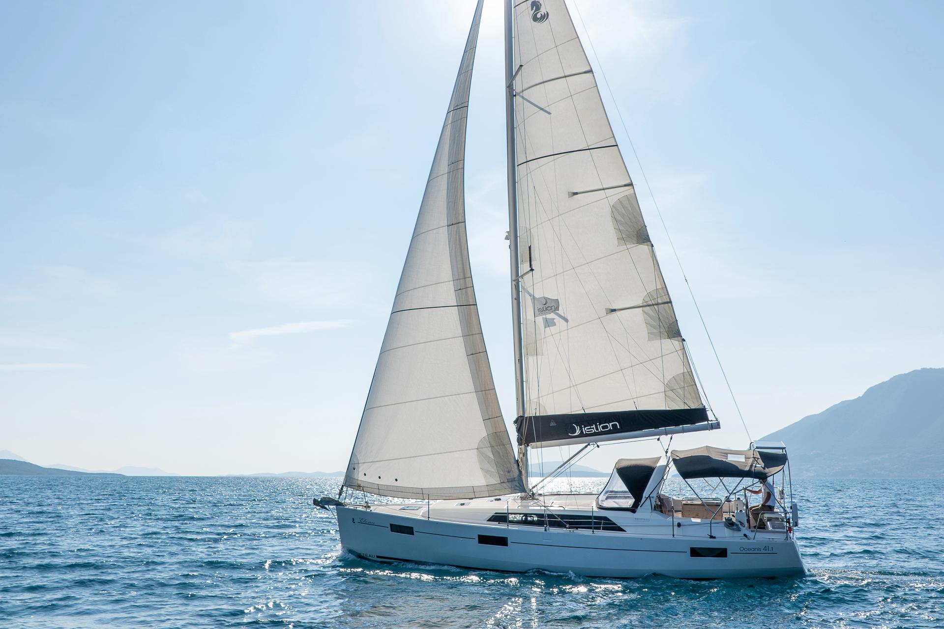 Oceanis 41.1, picture 12