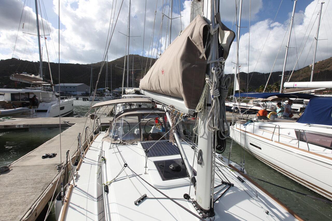 Sun Odyssey 349 - 2 cab., picture 3