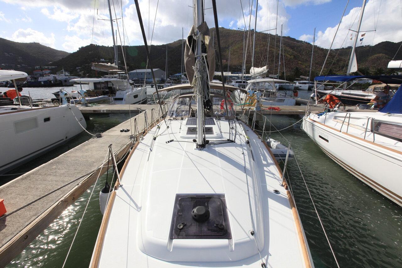 Sun Odyssey 349 - 2 cab., picture 4