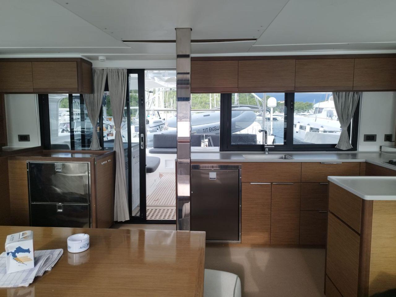Lagoon 46 - 4 + 2 cab., picture 12