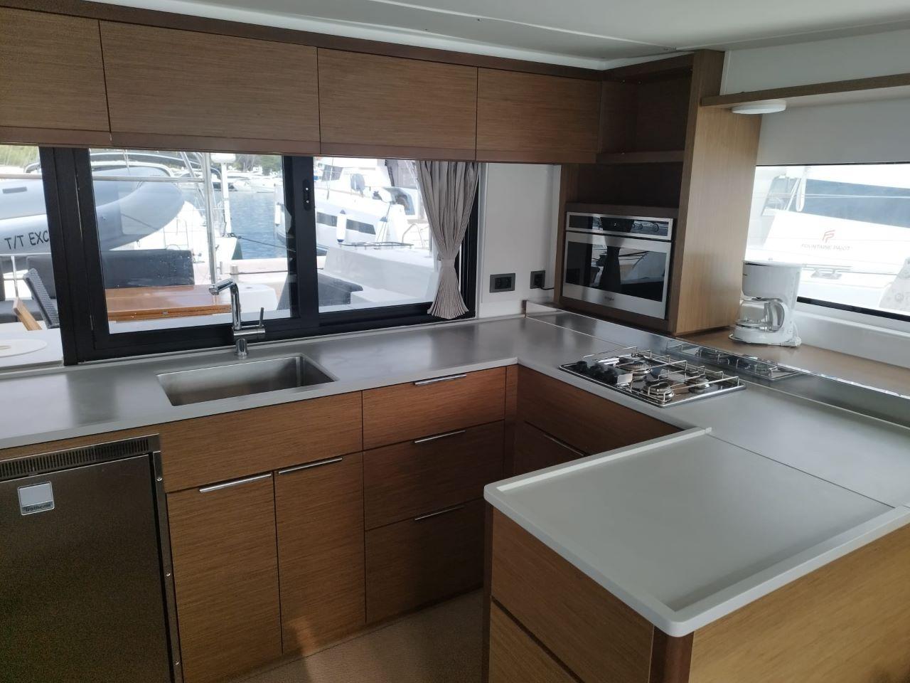 Lagoon 46 - 4 + 2 cab., picture 13