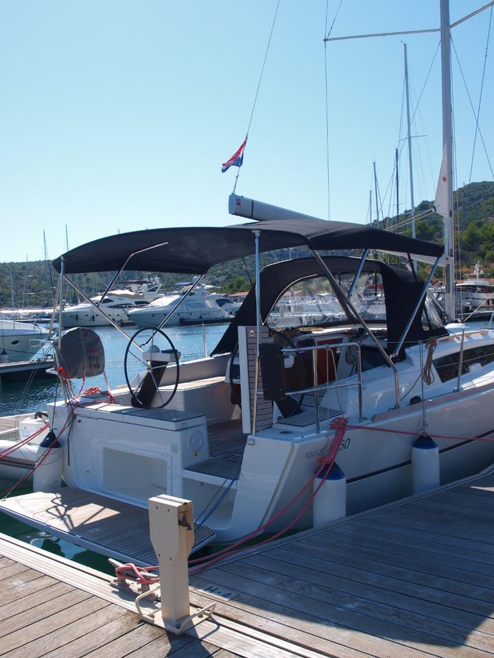 Dufour 360 GL, picture 3