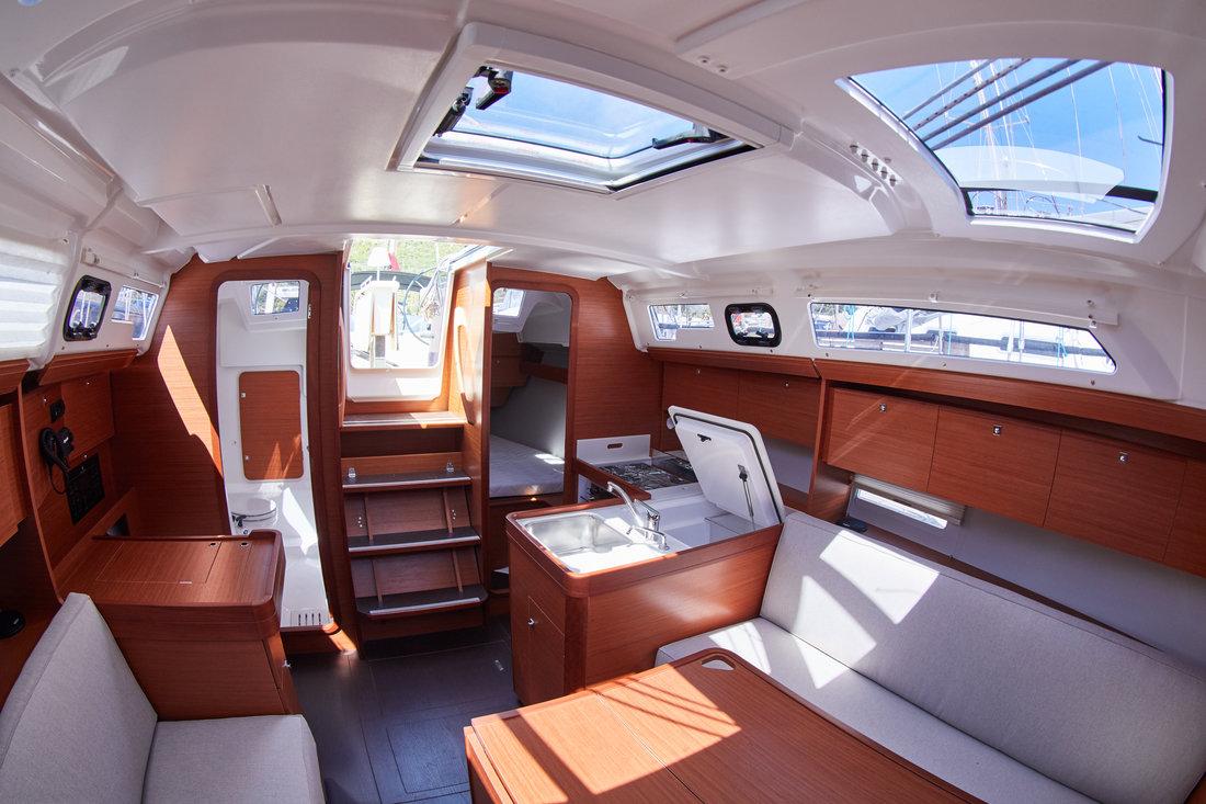 Dufour 360 GL, picture 10