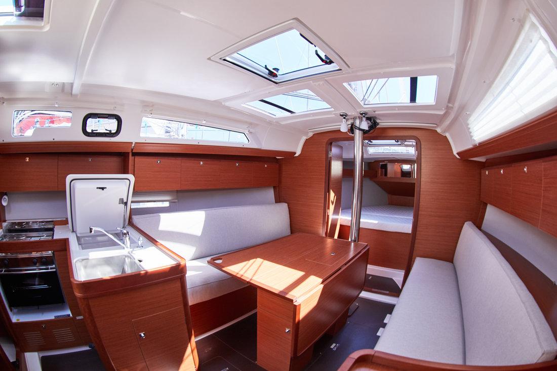 Dufour 360 GL, picture 11