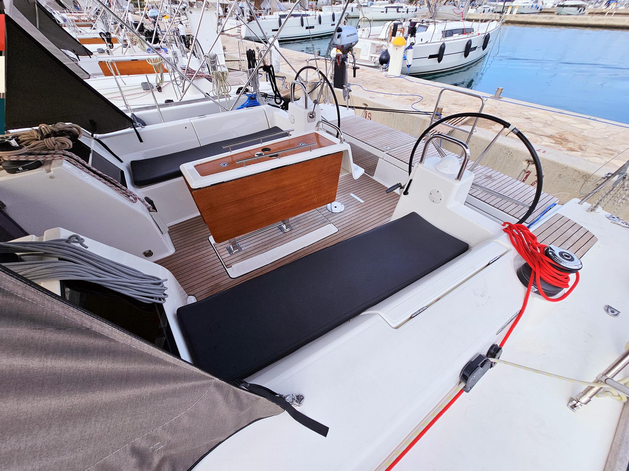 Dufour 460 GL, picture 7