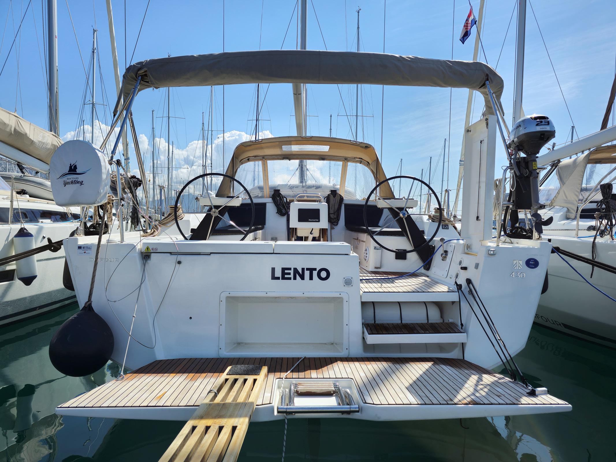 Dufour 430 GL, picture 4