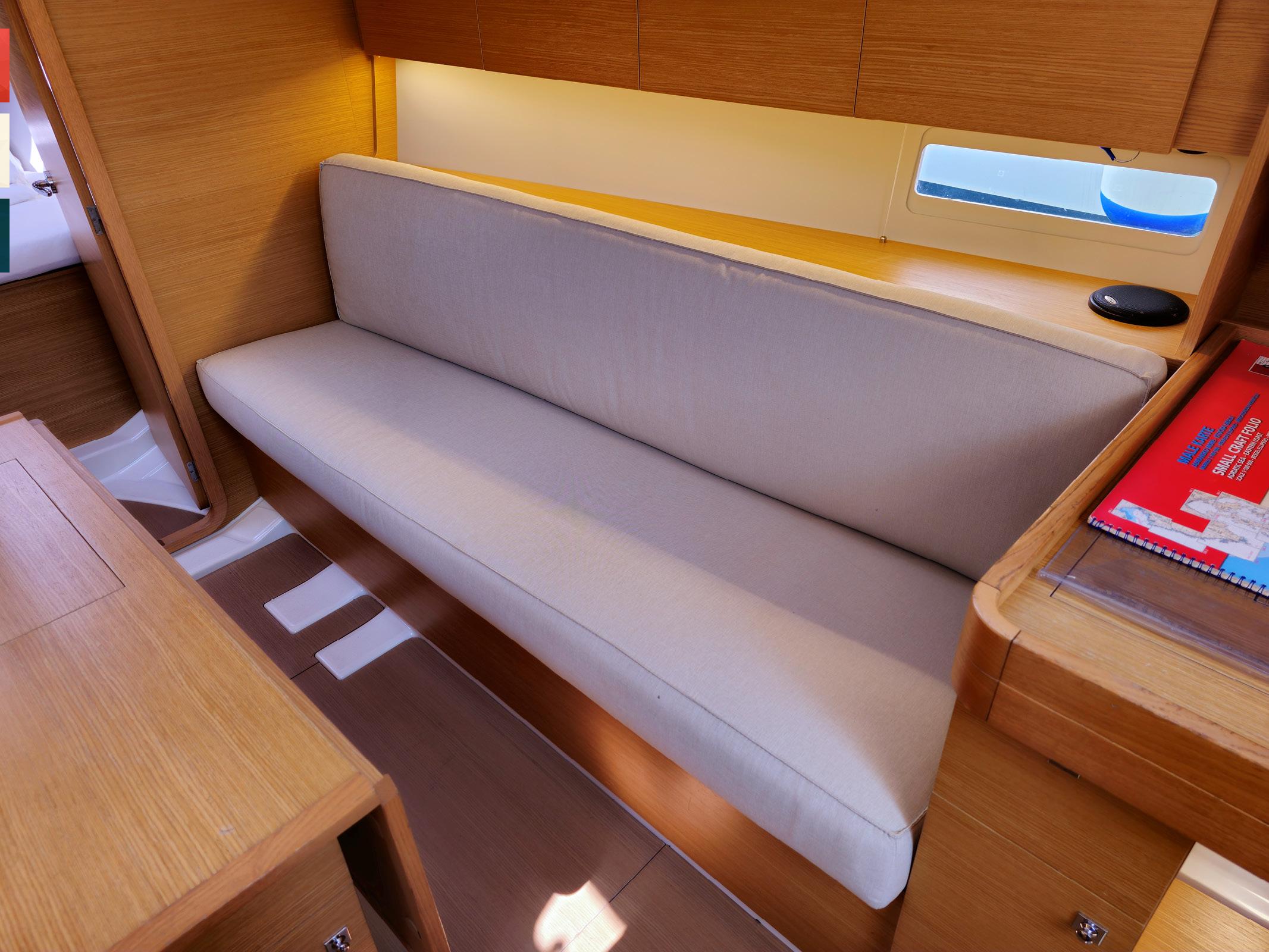 Dufour 360 GL, picture 19
