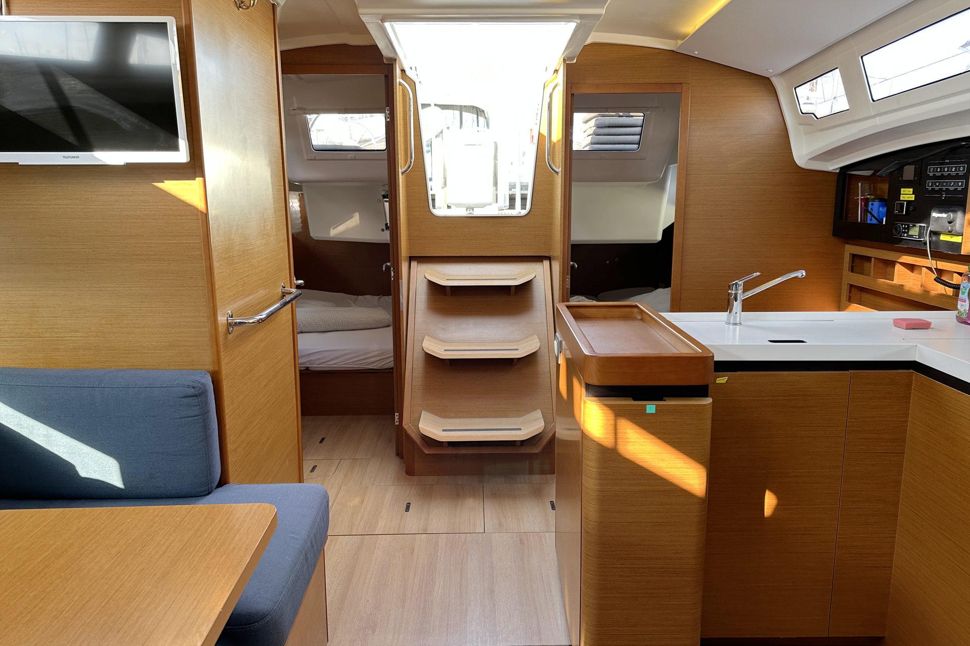 Sun Odyssey 410 - 3 cab., picture 16
