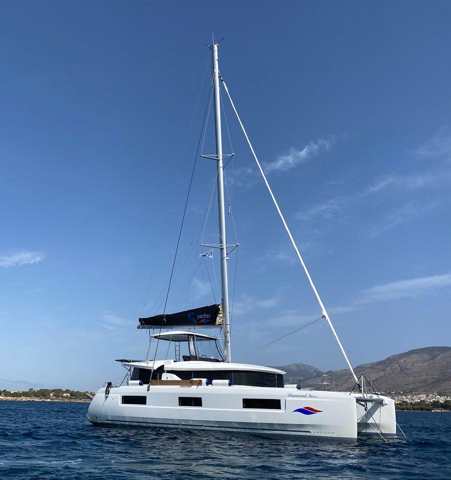 Lagoon 46 - 4 + 2 cab., picture 3