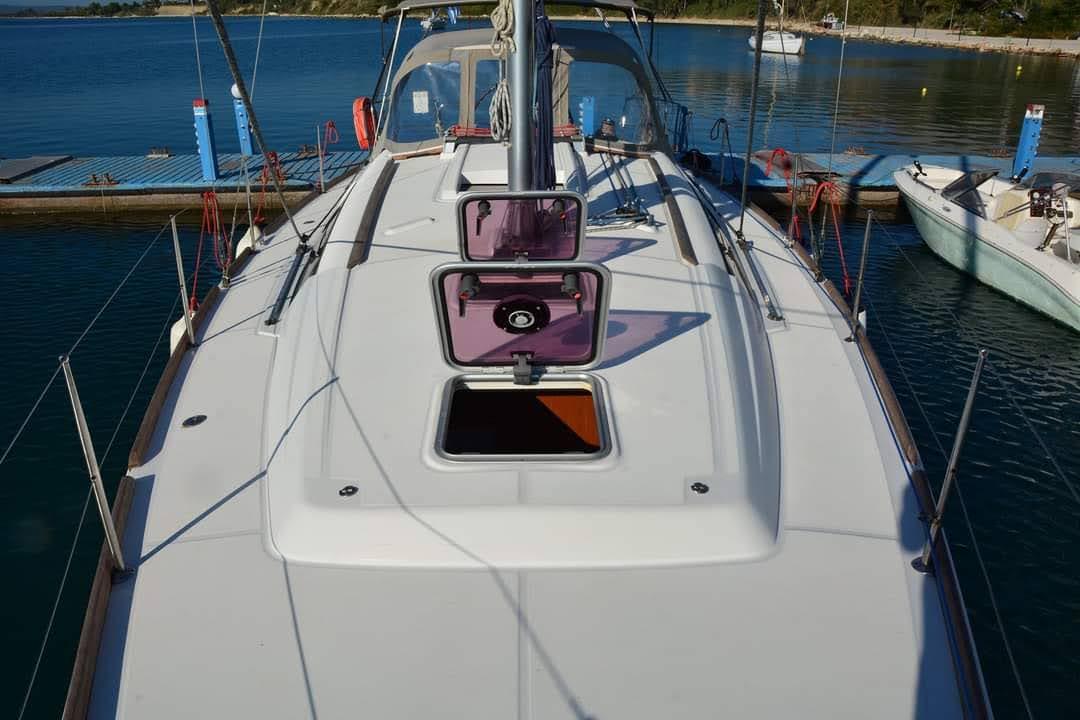 Oceanis 37, picture 6