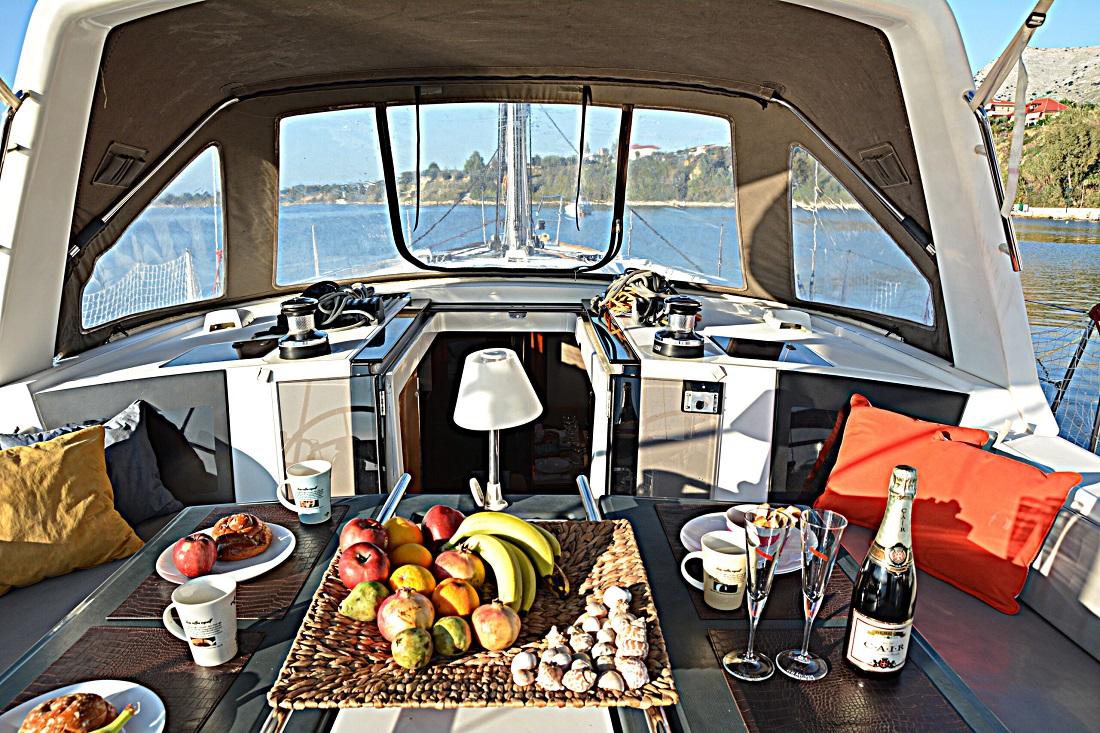 Oceanis 45 - 4 cab., picture 3
