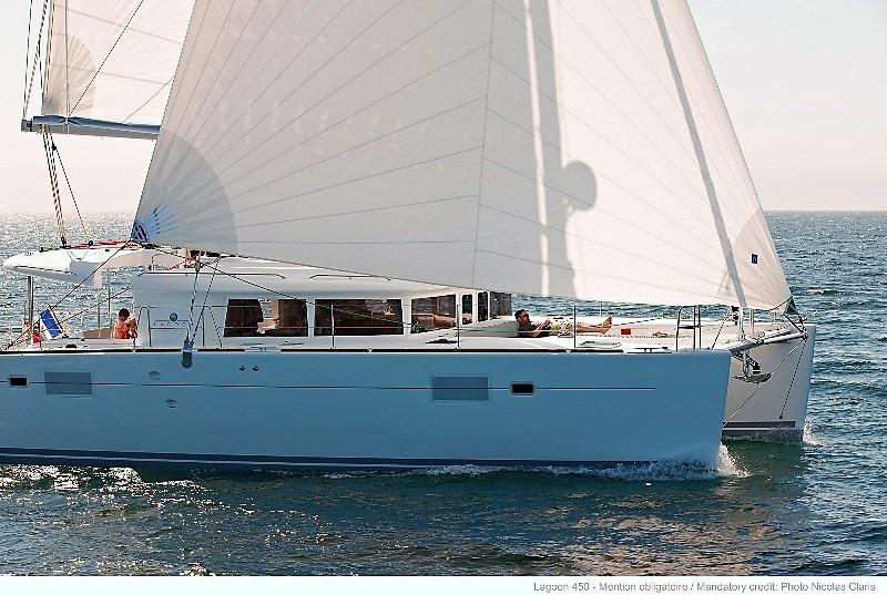 Lagoon 50, picture 1