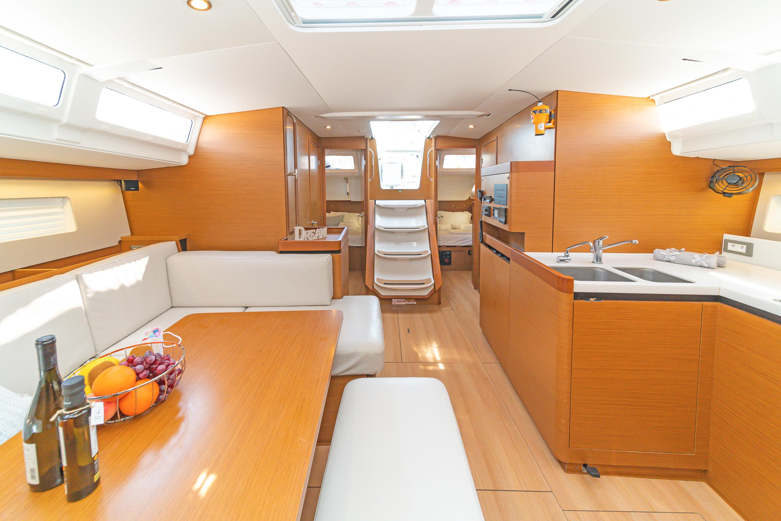 Sun Odyssey 490 - 5 + 1 cab., picture 7