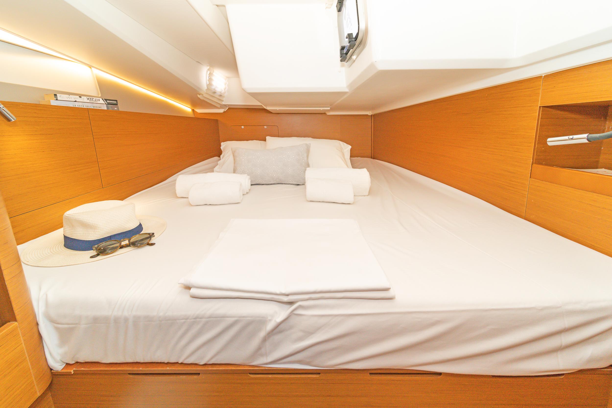 Sun Odyssey 490 - 5 + 1 cab., picture 3