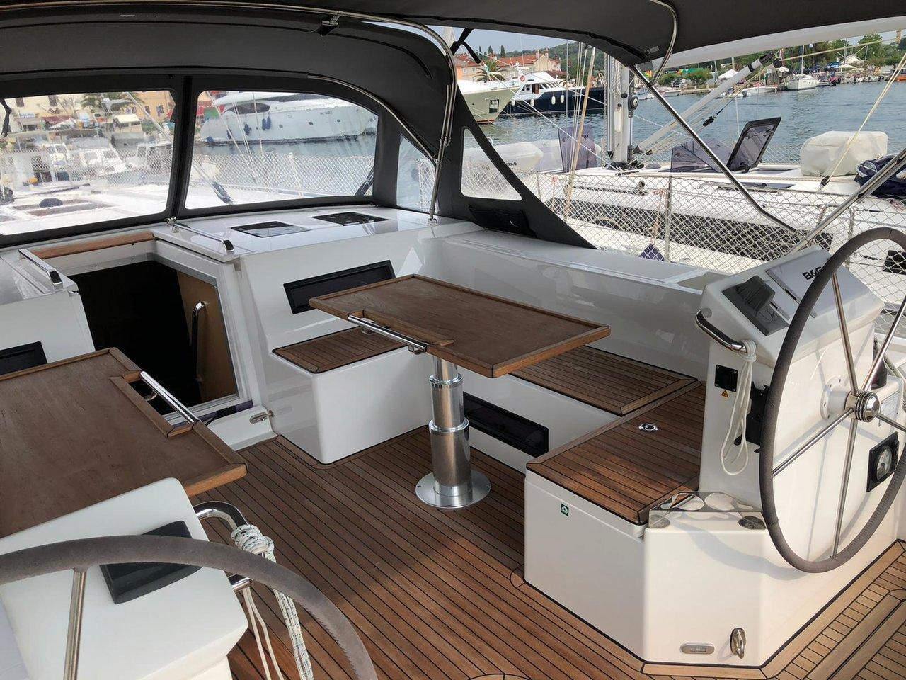 Bavaria C50 Style - 5 cab., picture 4