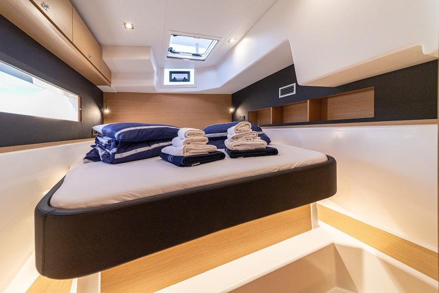 Dufour 48 Catamaran - 5 + 1 cab., picture 17