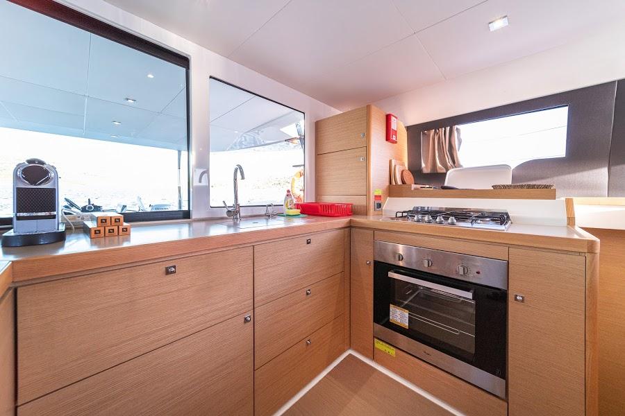 Dufour 48 Catamaran - 5 + 1 cab., picture 16