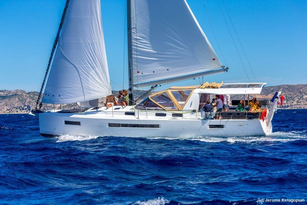 Book Sun Loft 47 - 6 + 1 cab. Sailing yacht for bareboat charter in Antigua, Jolly Harbour Marina, Antigua, Caribbean with TripYacht!, picture 3